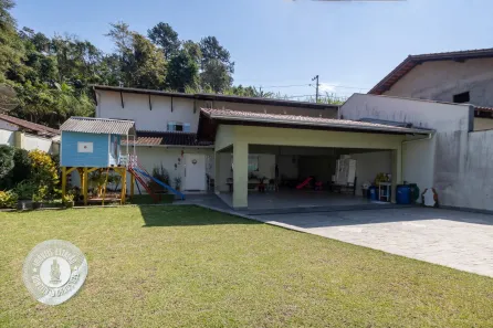 Casa com 4 Quartos à venda, 238m² no Escola Agrícola, Blumenau