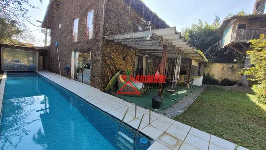 Sobrado com 2 Quartos à venda, 200m² no Interlagos, São Paulo