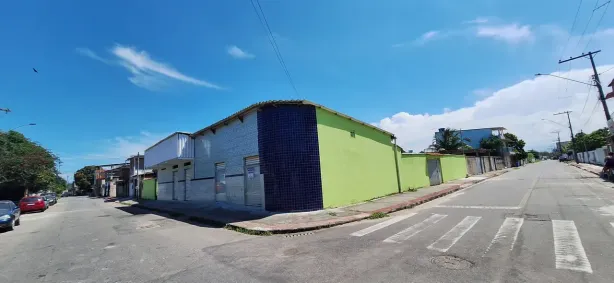 Ponto Comercial com 4 Quartos para alugar, 720m² no Parque das Gaivotas, Serra