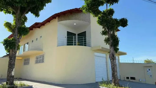 Casa com 3 Quartos à venda, 326m² no Residencial Canadá, Goiânia