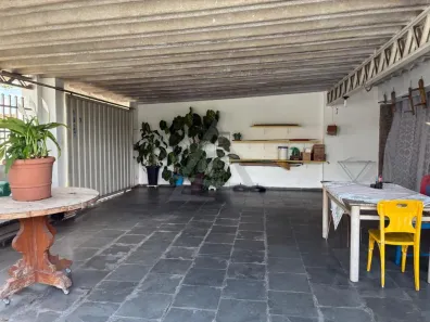 Casa com 3 Quartos à venda, 228m² no Jardim Leonor, Campinas