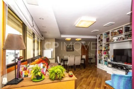 Apartamento com 3 Quartos à venda, 87m² no Passo da Areia, Porto Alegre