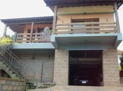 Casa com 2 Quartos à venda, 220m² no Cavalhada, Porto Alegre