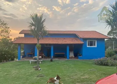 Fazenda/Sítio com 3 Quartos à venda, 248m² no Itapecerica, Salto