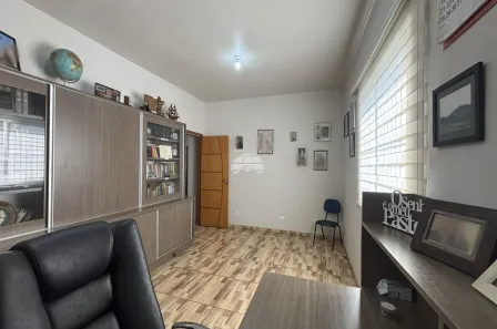 Sobrado com 4 Quartos à venda, 150m² no Lamenha Grande, Almirante Tamandaré