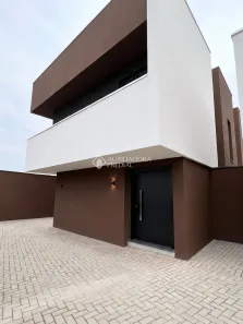 Sobrado com 3 Quartos à venda, 148m² no Boqueirão, Curitiba