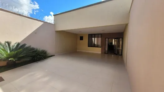 Casa com 3 Quartos à venda, 150m² no Parque Amazônia, Goiânia
