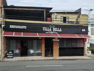 Imóvel Comercial com 3 Quartos à venda, 310m² no Jardim dos Camargos, Barueri