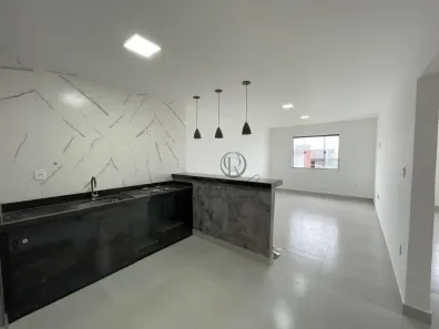 Apartamento com 2 Quartos para alugar, 80m² no Parque Burle, Cabo Frio