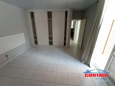 Casa com 3 Quartos para alugar, 120m² no Jardim São Carlos, São Carlos