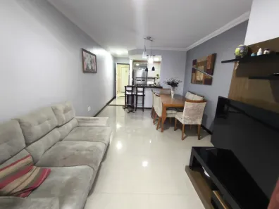 Apartamento com 2 Quartos para alugar, 72m² no Lagoa, Macaé