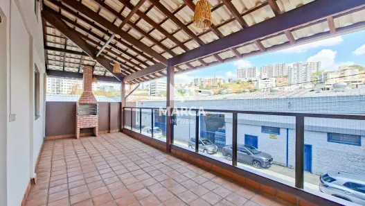 Casa com 2 Quartos para alugar, 80m² no Salgado Filho, Belo Horizonte