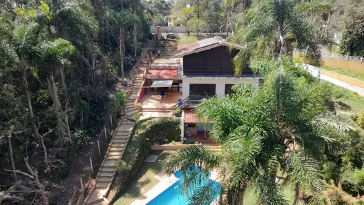 Casa com 3 Quartos à venda, 214m² no Caraguatá, Mairiporã