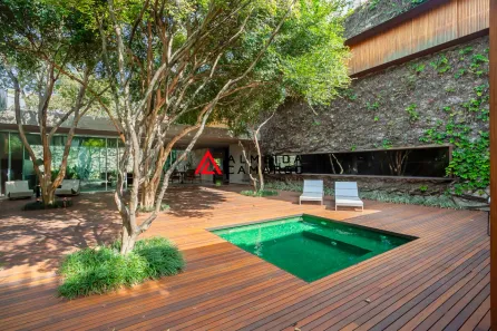 Casa com 3 Quartos para alugar, 430m² no Jardim Europa, São Paulo