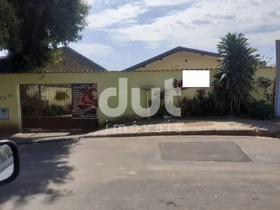 Casa com 3 Quartos à venda, 230m² no Jardim São Gabriel, Campinas