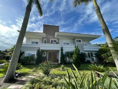 Casa de Condomínio com 6 Quartos à venda, 250m² no XANGRI-LÁ, Xangri-lá