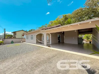 Casa com 3 Quartos à venda, 121m² no Boehmerwald, Joinville