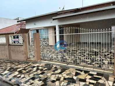 Casa com 3 Quartos à venda, 194m² no Jardim Holanda, Holambra