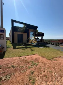 Casa de Condomínio com 3 Quartos à venda, 450m² no Riviera de Santa Cristina XIII, Paranapanema