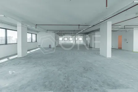Sala Comercial para alugar, 490m² no Moinhos de Vento, Porto Alegre