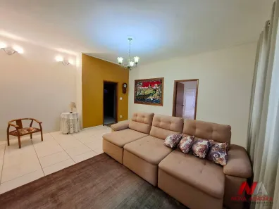 Casa com 3 Quartos à venda, 258m² no Jardim Nazareth, São José do Rio Preto
