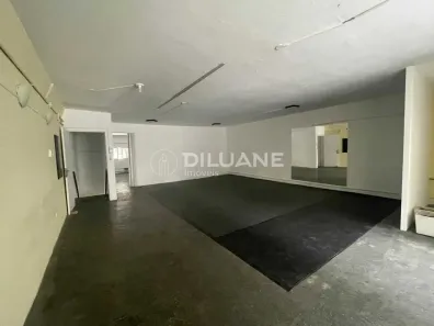 Prédio Comercial à venda, 345m² no Humaitá, Rio de Janeiro