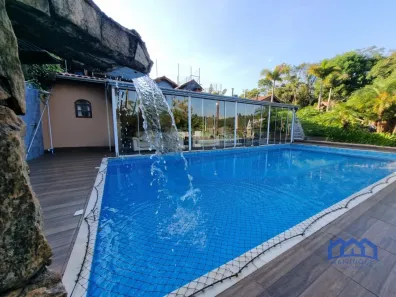 Fazenda/Sítio com 3 Quartos à venda, 2700m² no , Mairinque