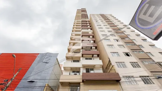 Apartamento com 1 Quarto para alugar, 37m² no Centro, Curitiba