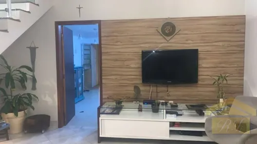 Casa com 2 Quartos à venda, 162m² no Jardim Aeroporto, São Paulo