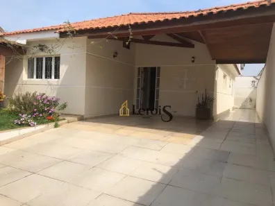 Casa com 3 Quartos à venda, 172m² no Jardim Faculdade, Itu