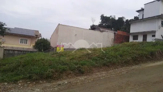 Lote/Terreno à venda, 257m² no Floresta, Joinville