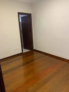 Casa com 5 Quartos para alugar, 330m² no Vila Aeroporto Bauru, Bauru