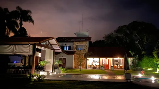 Fazenda/Sítio com 5 Quartos à venda, 367m² no do Carmo (Canguera), São Roque