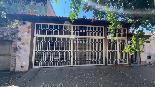 Imóvel Comercial com 4 Quartos para alugar, 414m² no Setor Leste Universitário, Goiânia