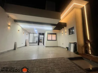 Casa com 3 Quartos à venda, 182m² no Jardim Verônica, Maringá