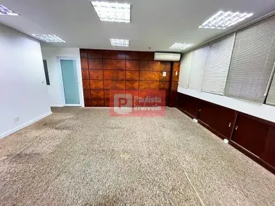 Sala Comercial à venda, 180m² no Campo Belo, São Paulo