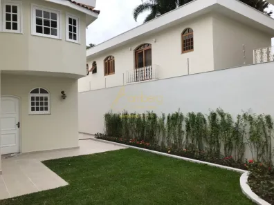 Casa com 4 Quartos à venda, 350m² no Jardim Santo Amaro, São Paulo