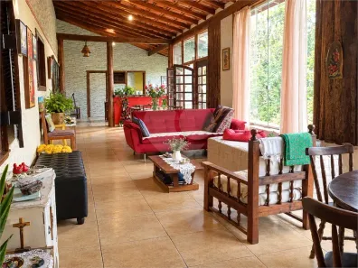 Fazenda/Sítio com 5 Quartos à venda, 355m² no Vila Darcy Penteado (Mailasqui), São Roque