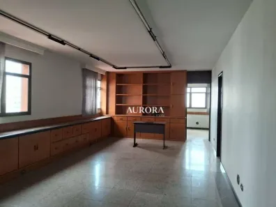 Sala Comercial à venda, 82m² no Centro, Londrina