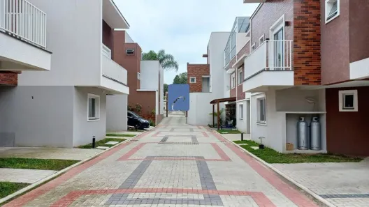 Casa de Condomínio com 3 Quartos à venda, 168m² no Campo Comprido, Curitiba