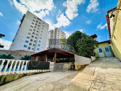 Casa com 3 Quartos à venda, 270m² no São Gotardo, Contagem