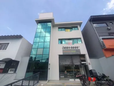 Sala Comercial para alugar, 68m² no Jardim da Glória, Cotia