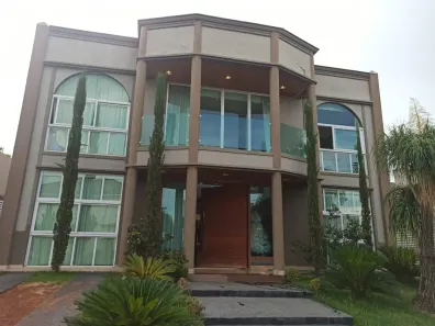 Sobrado com 5 Quartos à venda, 500m² no Jardins Paris, Goiânia