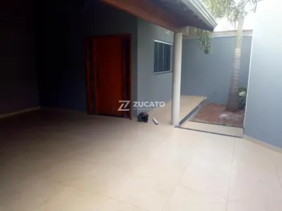 Casa com 3 Quartos à venda, 130m² no Jardim Nenê Gomes, Uberaba