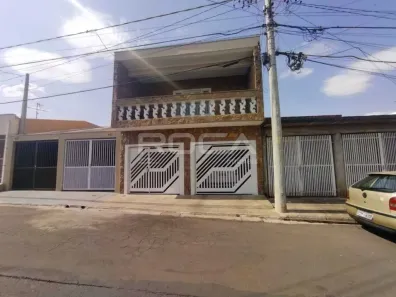 Sobrado com 4 Quartos à venda, 217m² no Jardim Social Belvedere, São Carlos