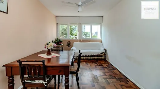 Apartamento com 3 Quartos à venda, 68m² no Jardim Botânico, Porto Alegre