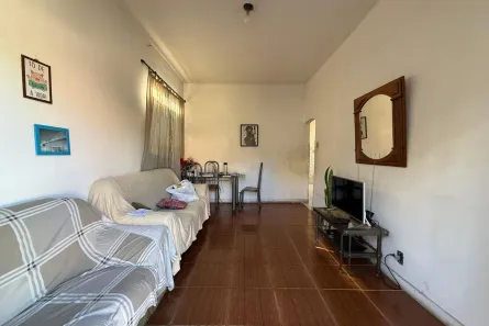Casa com 2 Quartos à venda, 300m² no Sagrada Família, Belo Horizonte