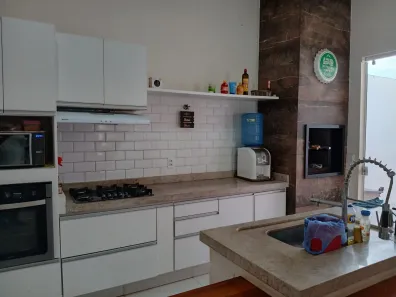 Casa com 3 Quartos à venda, 220m² no Residencial Menezes, Bady Bassitt