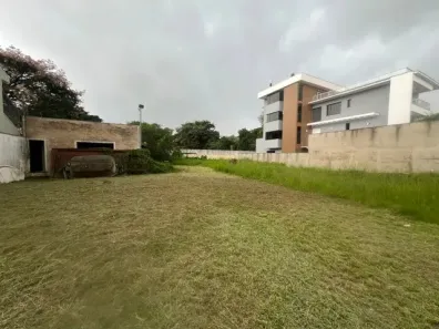 Lote/Terreno para alugar, 750m² no Espírito Santo, Porto Alegre