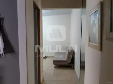 Casa com 3 Quartos à venda, 115m² no Cidade Jardim, Uberlândia